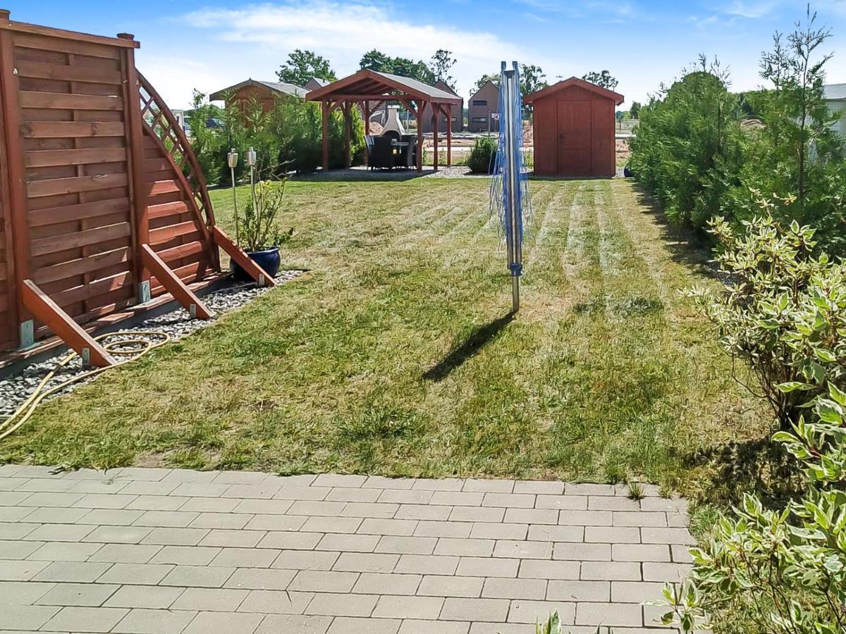 Haus Nathalie Villa Trzęsacz Eksteriør billede